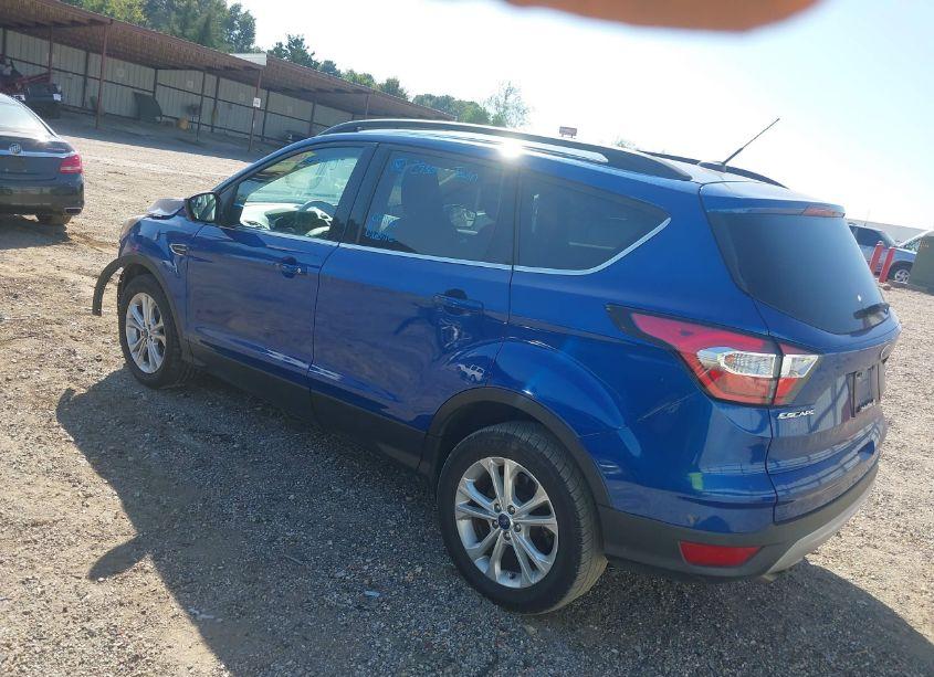 Photo 3 of 2018 Ford Escape SE (VIN 1FMCU0GD8JUD60987)