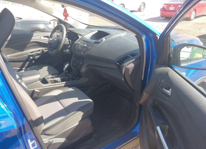 Photo 5 of 2018 Ford Escape SE (VIN 1FMCU0GD8JUD60987)