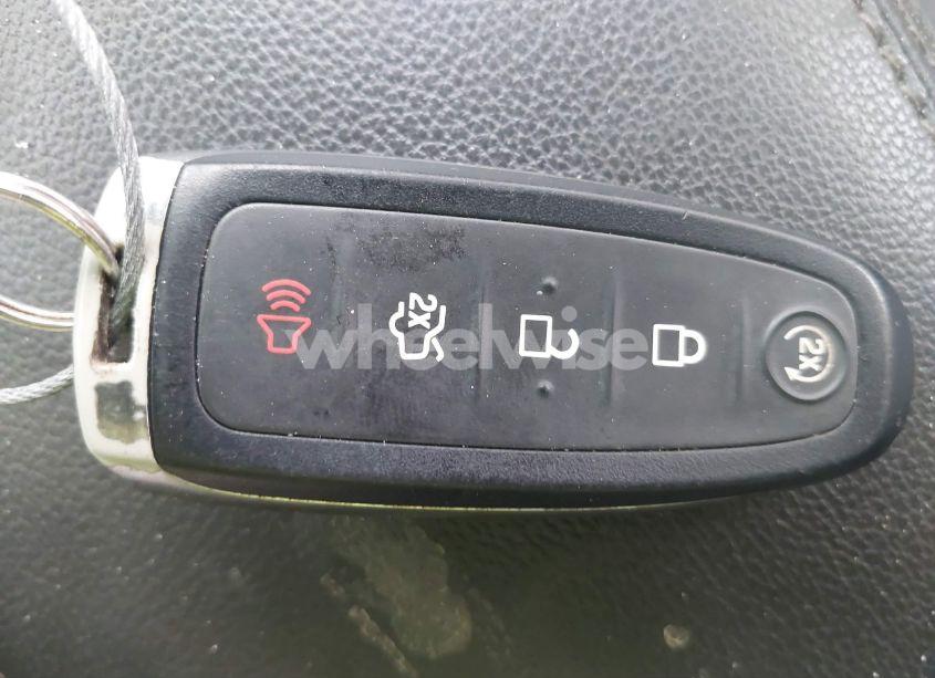 Photo 11 of 2019 Ford Escape SE (VIN 1FMCU0GD8KUA75238)