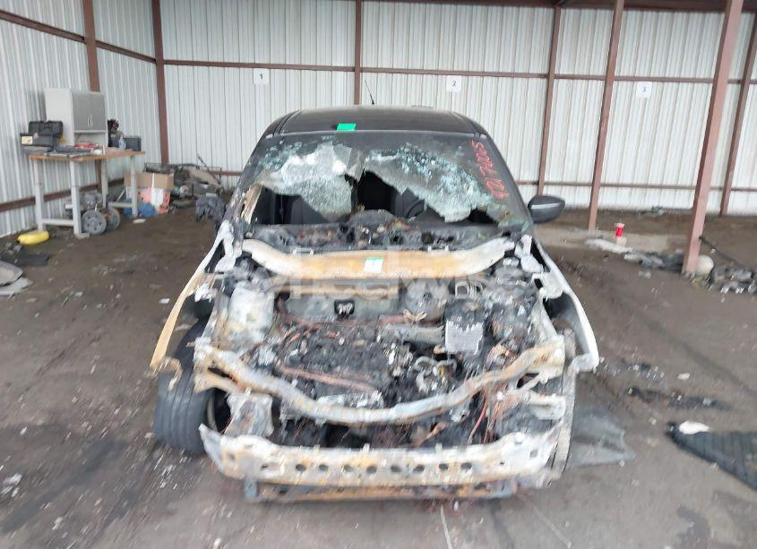 Photo 6 of 2019 Ford Escape SE (VIN 1FMCU0GD8KUB01370)