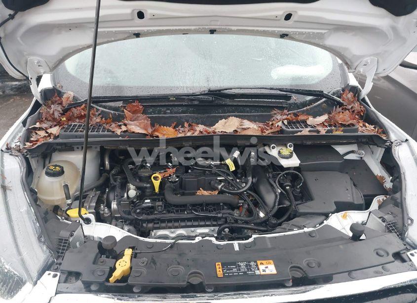 Photo 10 of 2019 Ford Escape SE (VIN 1FMCU0GD8KUC19256)