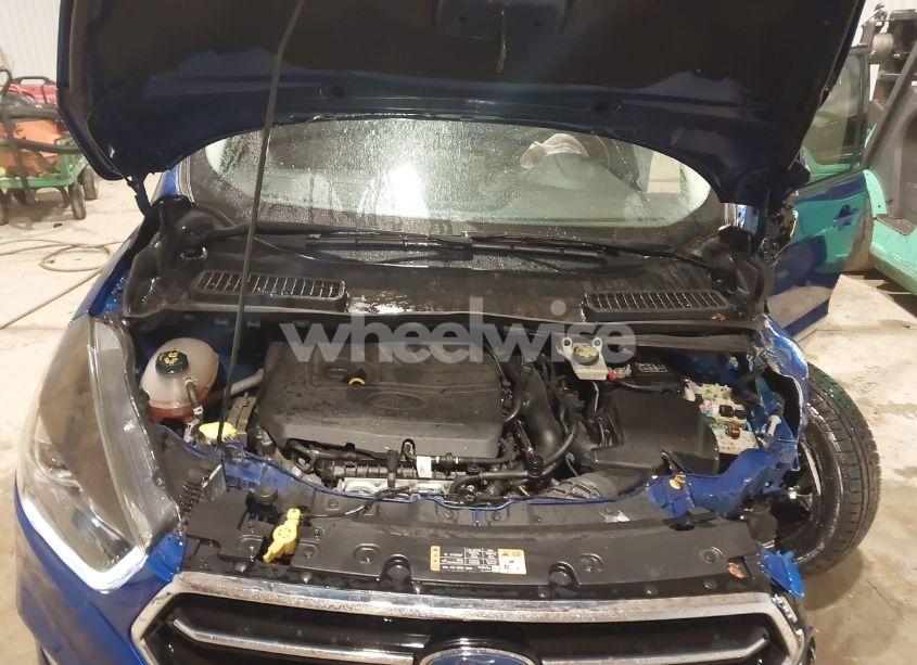 Photo 10 of 2017 Ford Escape SE (VIN 1FMCU0GD9HUA11878)