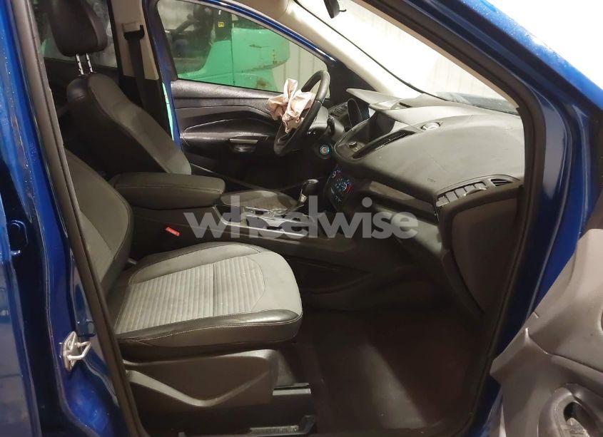 Photo 5 of 2017 Ford Escape SE (VIN 1FMCU0GD9HUA11878)