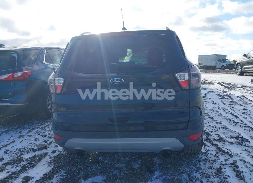 Photo 16 of 2017 Ford Escape SE (VIN 1FMCU0GD9HUA16370)