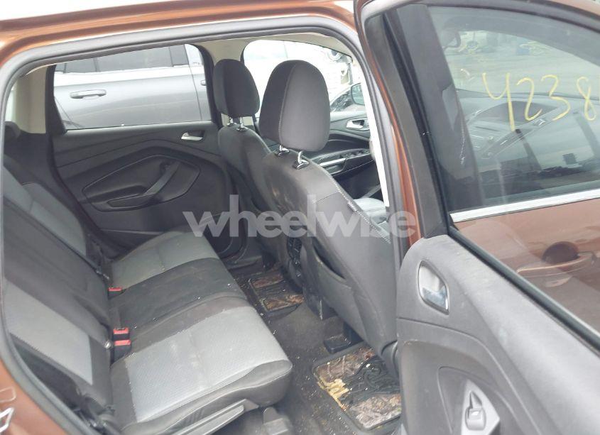 Photo 8 of 2017 Ford Escape SE (VIN 1FMCU0GD9HUA53712)