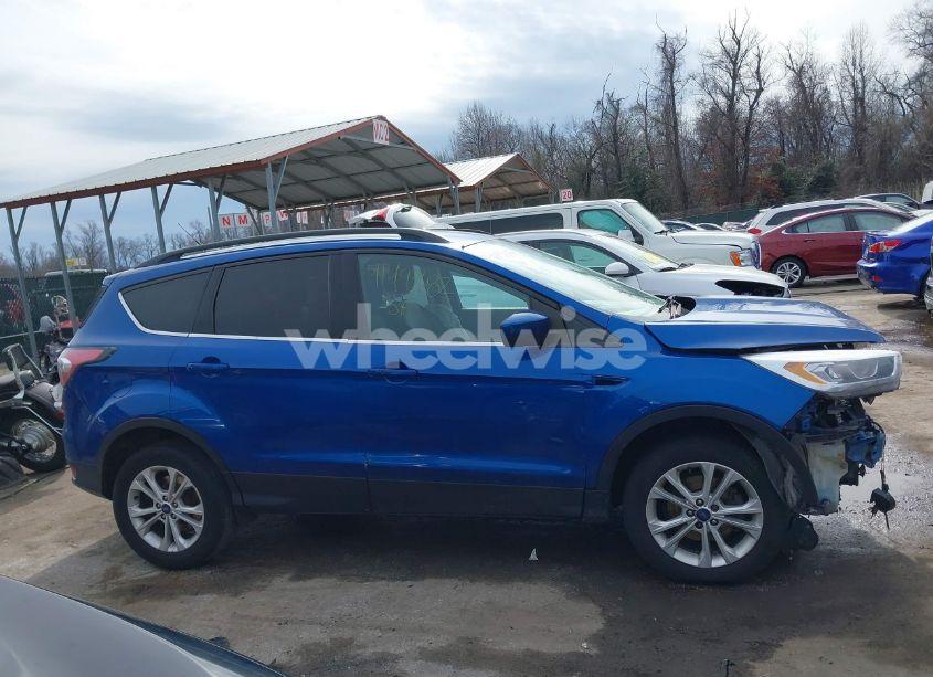 Photo 14 of 2017 Ford Escape SE (VIN 1FMCU0GD9HUB28182)