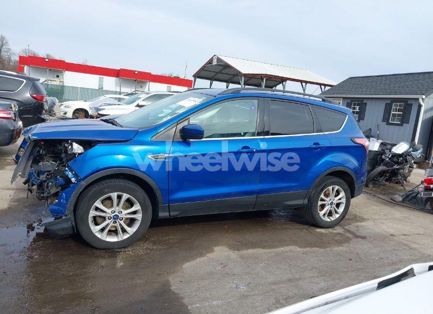 Photo 15 of 2017 Ford Escape SE (VIN 1FMCU0GD9HUB28182)