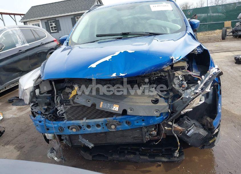 Photo 6 of 2017 Ford Escape SE (VIN 1FMCU0GD9HUB28182)