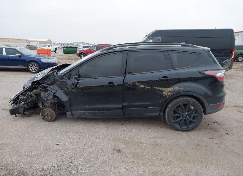 Photo 14 of 2017 Ford Escape SE (VIN 1FMCU0GD9HUB99611)