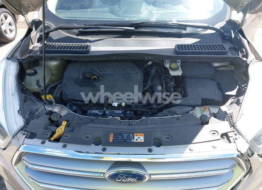 Photo 10 of 2017 Ford Escape SE (VIN 1FMCU0GD9HUC36995)