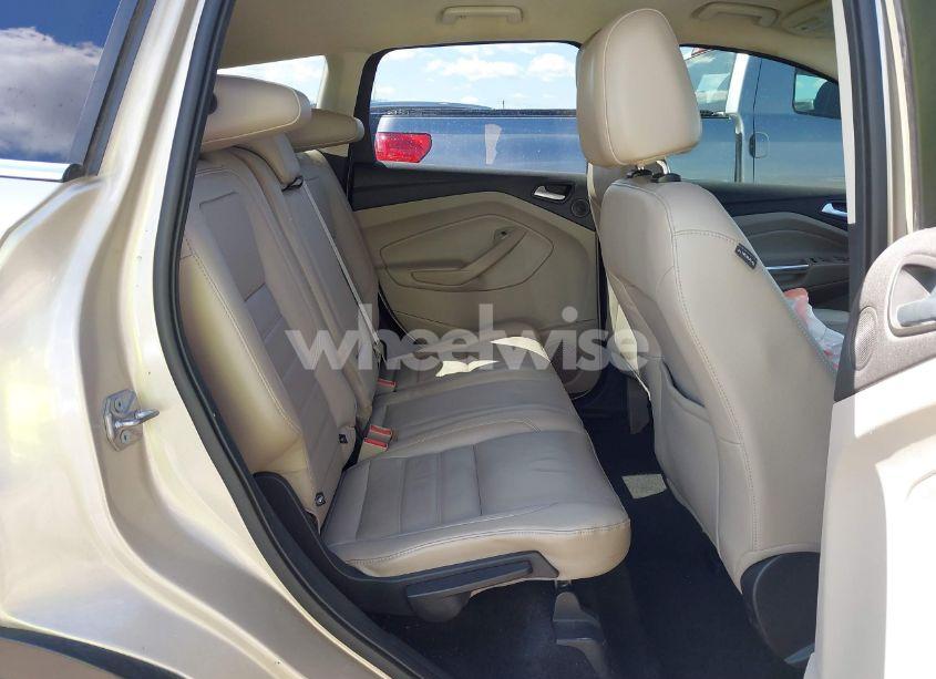 Photo 8 of 2017 Ford Escape SE (VIN 1FMCU0GD9HUC36995)