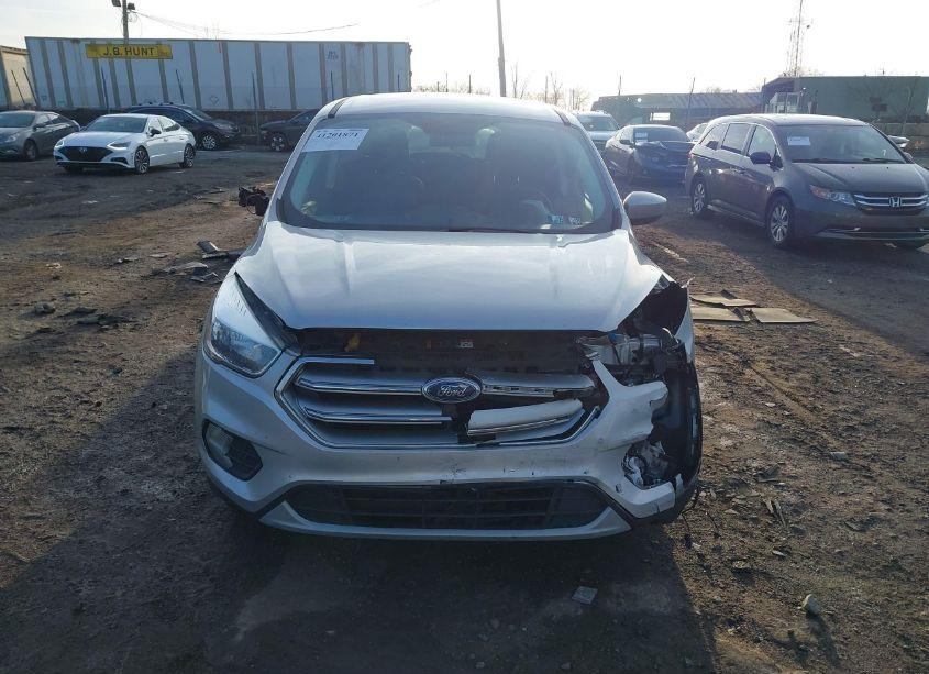 Photo 13 of 2017 Ford Escape SE (VIN 1FMCU0GD9HUC58883)