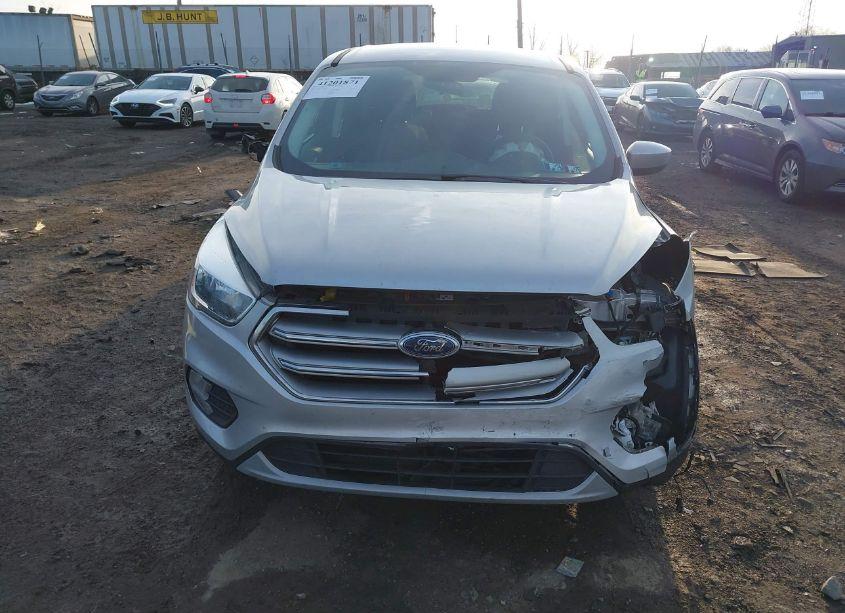 Photo 6 of 2017 Ford Escape SE (VIN 1FMCU0GD9HUC58883)