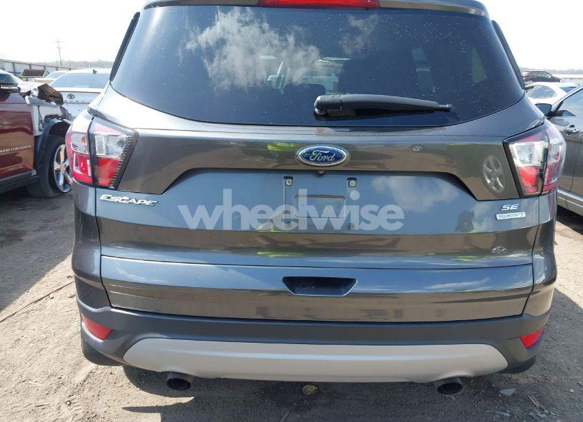 Photo 17 of 2017 Ford Escape SE (VIN 1FMCU0GD9HUD28110)