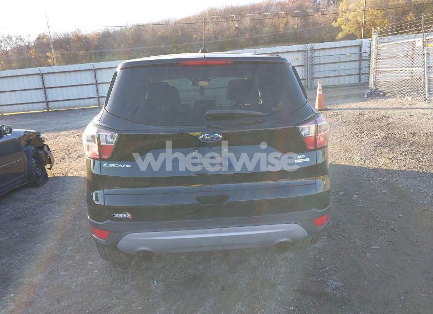 Photo 15 of 2017 Ford Escape SE (VIN 1FMCU0GD9HUE38557)