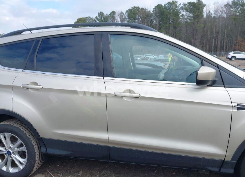 Photo 13 of 2017 Ford Escape SE (VIN 1FMCU0GD9HUE62938)