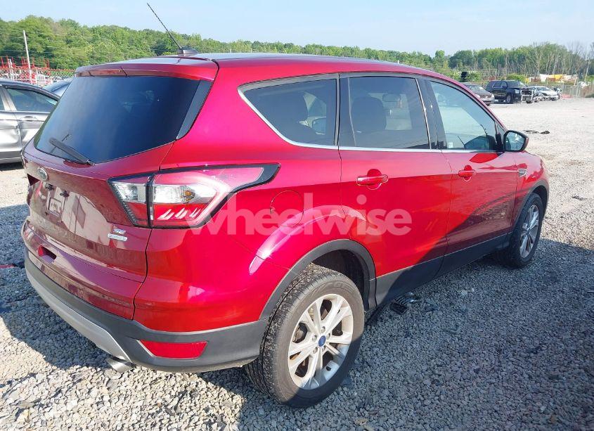 Photo 4 of 2017 Ford Escape SE (VIN 1FMCU0GD9HUF01849)