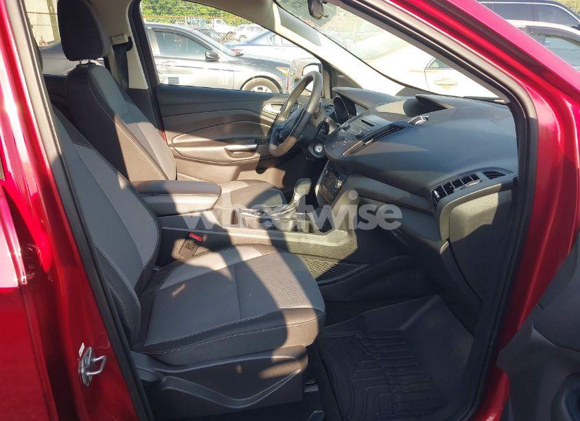 Photo 5 of 2017 Ford Escape SE (VIN 1FMCU0GD9HUF01849)