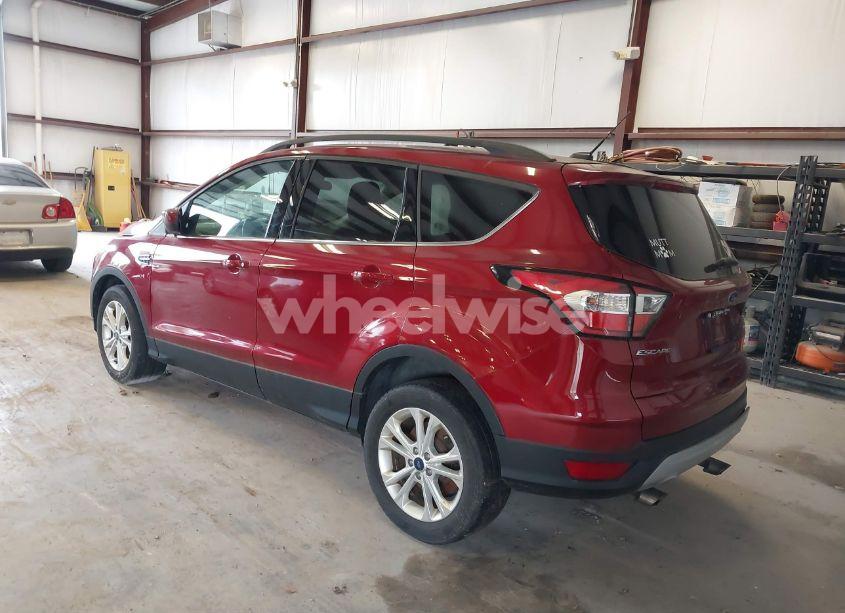 Photo 3 of 2018 Ford Escape SE (VIN 1FMCU0GD9JUA51416)