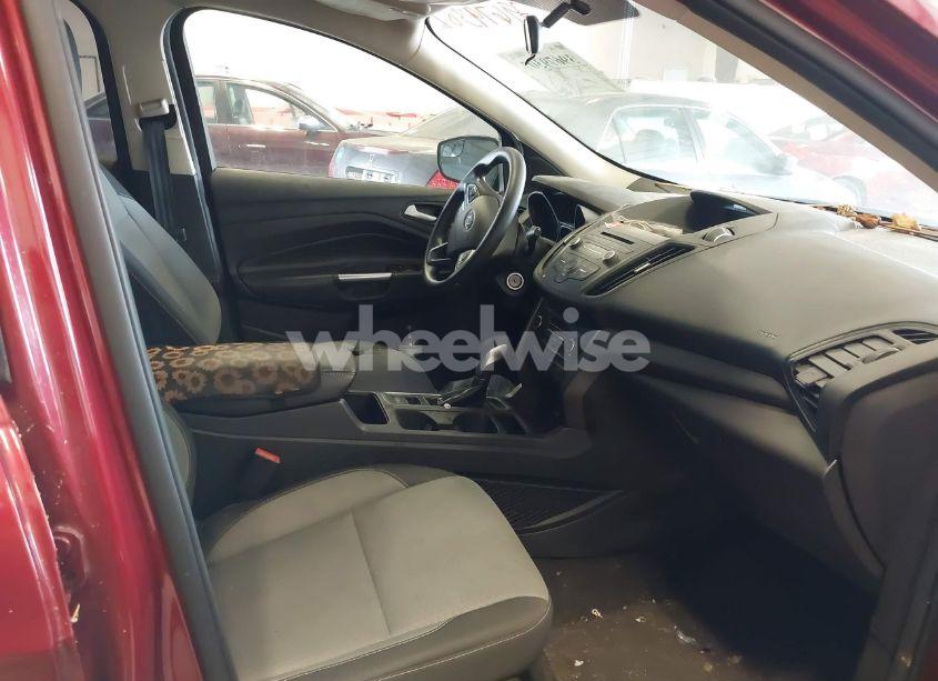 Photo 5 of 2018 Ford Escape SE (VIN 1FMCU0GD9JUA51416)