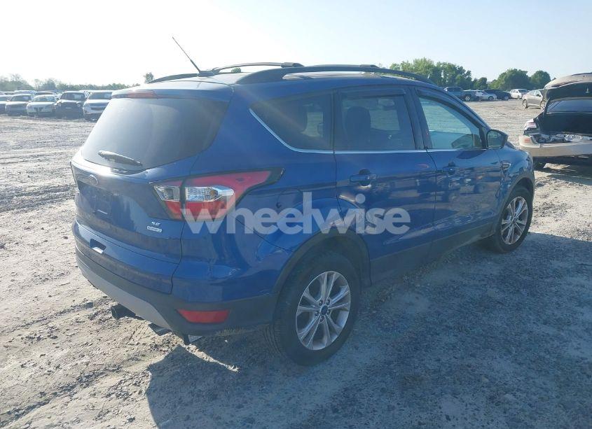 Photo 4 of 2018 Ford Escape SE (VIN 1FMCU0GD9JUA61010)