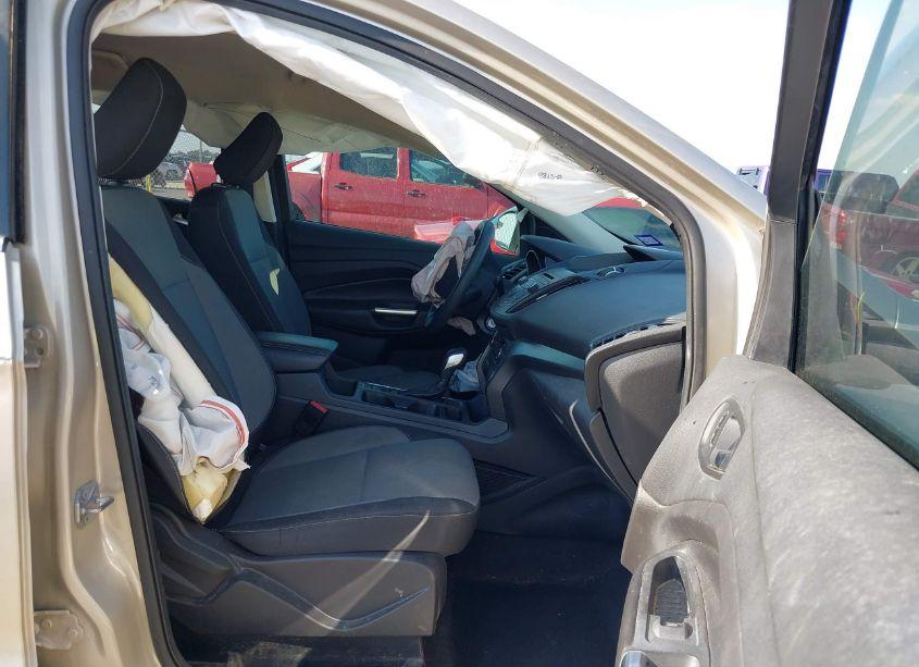 Photo 5 of 2018 Ford Escape SE (VIN 1FMCU0GD9JUA63761)