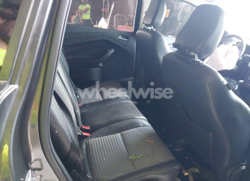 Photo 8 of 2018 Ford Escape SE (VIN 1FMCU0GD9JUA78826)