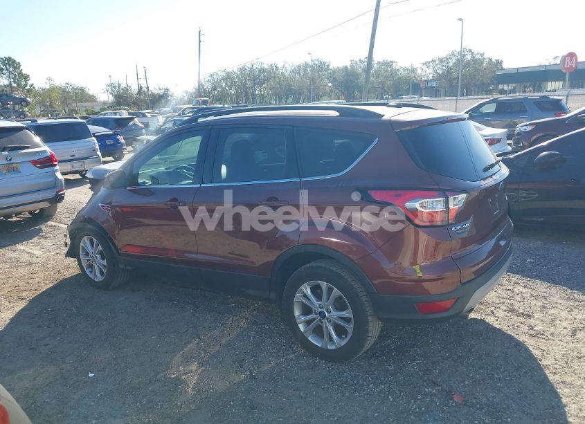 Photo 14 of 2018 Ford Escape SE (VIN 1FMCU0GD9JUB97315)