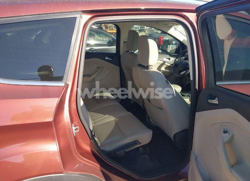 Photo 8 of 2018 Ford Escape SE (VIN 1FMCU0GD9JUB97315)