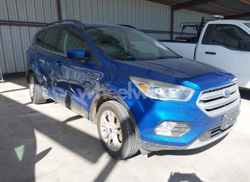 2018 Ford Escape SE (VIN 1FMCU0GD9JUC12721) main photo