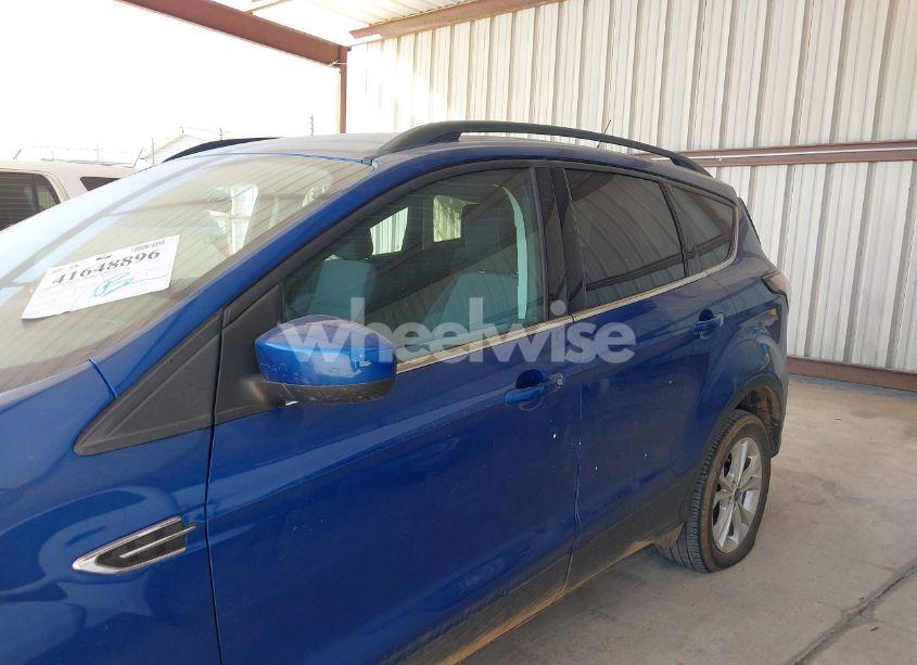 Photo 14 of 2018 Ford Escape SE (VIN 1FMCU0GD9JUC12721)