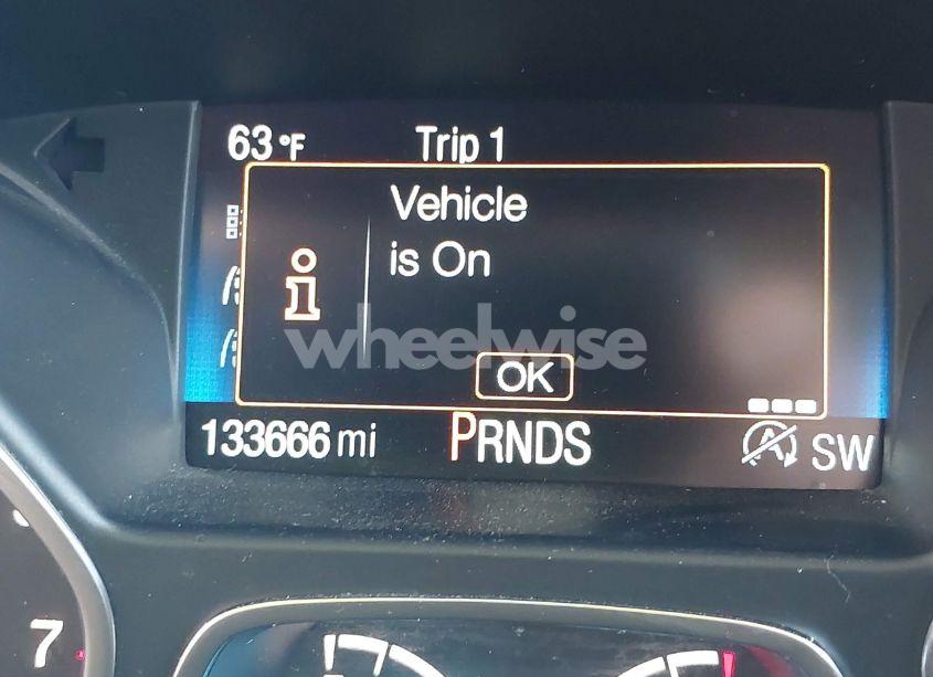 Photo 15 of 2018 Ford Escape SE (VIN 1FMCU0GD9JUC12721)