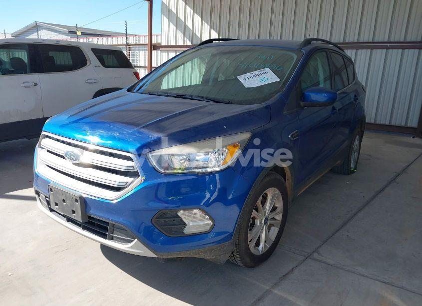 Photo 2 of 2018 Ford Escape SE (VIN 1FMCU0GD9JUC12721)