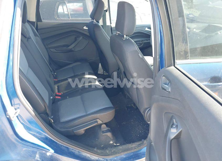 Photo 8 of 2018 Ford Escape SE (VIN 1FMCU0GD9JUC12721)