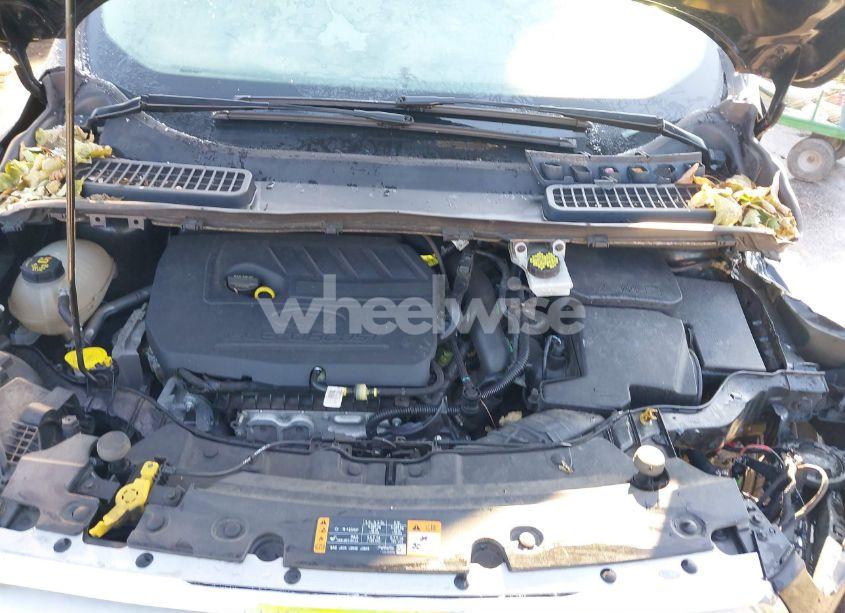 Photo 10 of 2018 Ford Escape SE (VIN 1FMCU0GD9JUD38173)