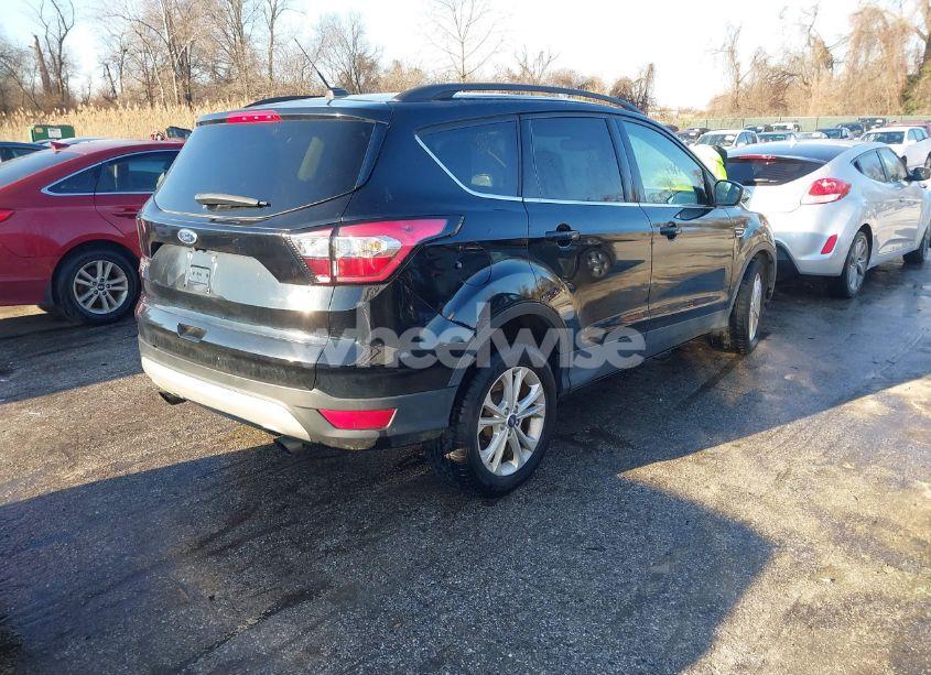 Photo 4 of 2018 Ford Escape SE (VIN 1FMCU0GD9JUD38173)