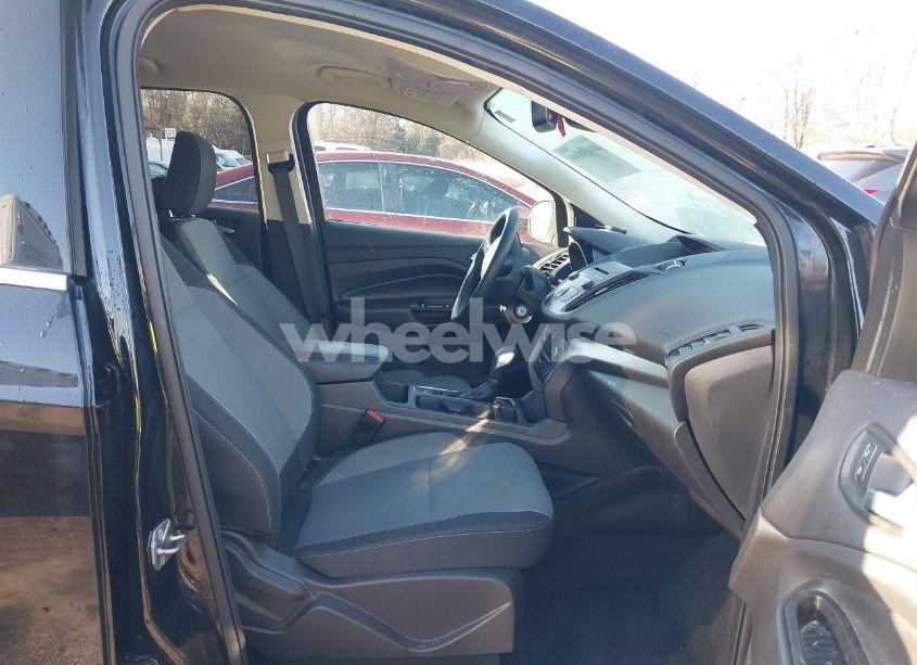 Photo 5 of 2018 Ford Escape SE (VIN 1FMCU0GD9JUD38173)