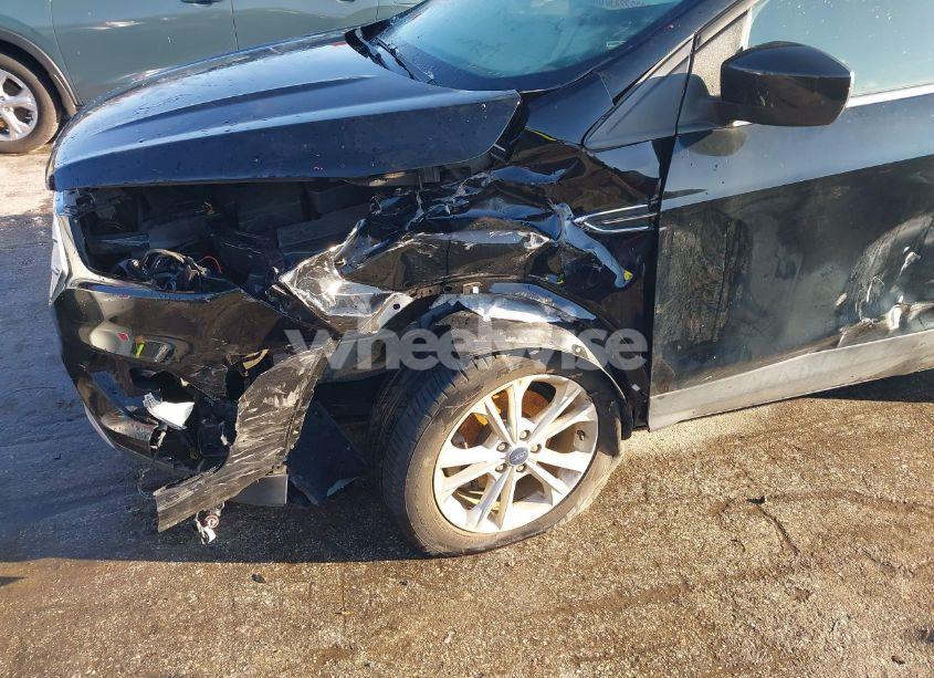 Photo 6 of 2018 Ford Escape SE (VIN 1FMCU0GD9JUD38173)