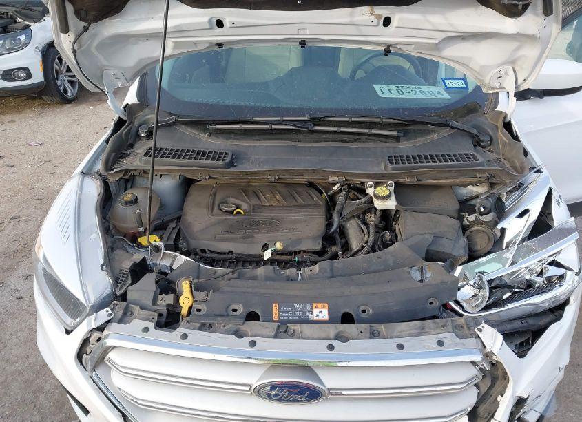 Photo 10 of 2018 Ford Escape SE (VIN 1FMCU0GD9JUD38383)