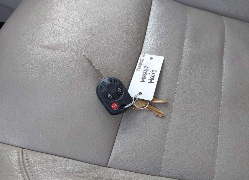 Photo 11 of 2018 Ford Escape SE (VIN 1FMCU0GD9JUD38383)