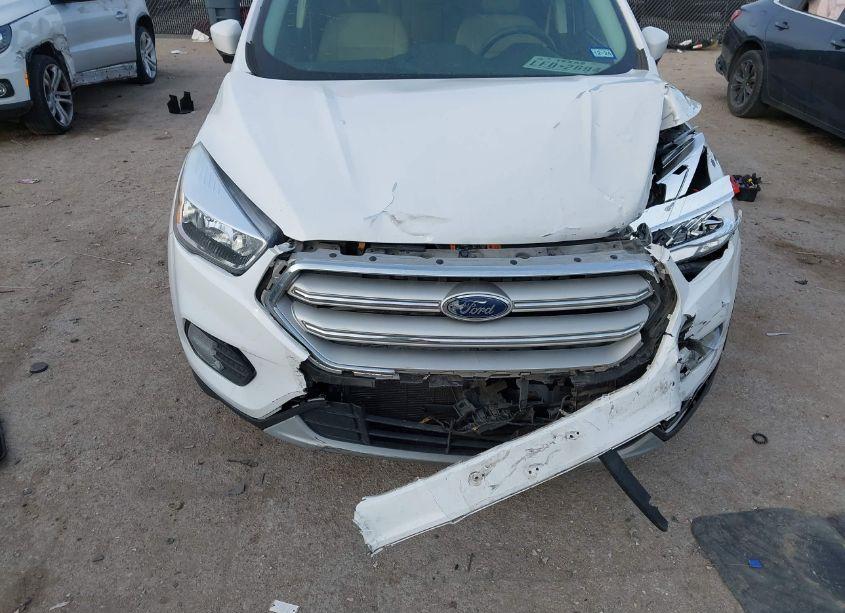 Photo 6 of 2018 Ford Escape SE (VIN 1FMCU0GD9JUD38383)
