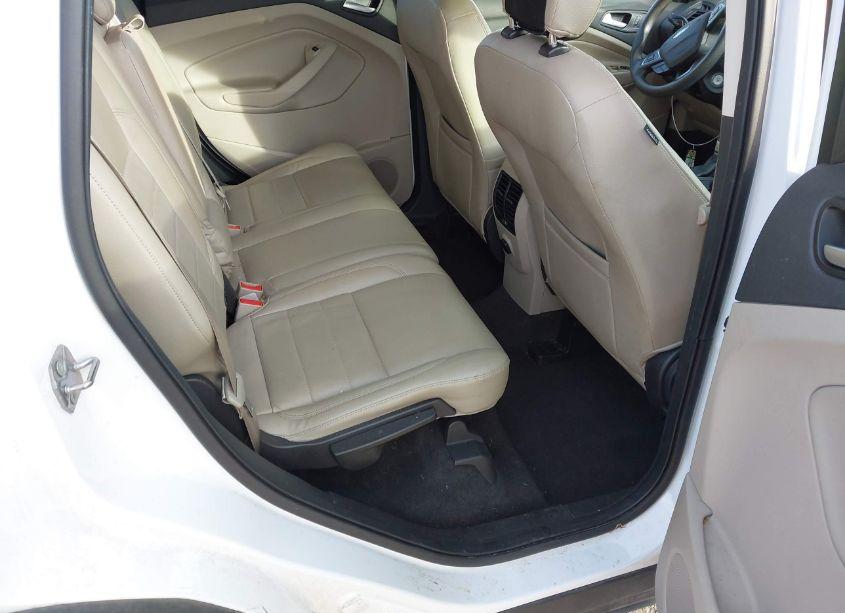 Photo 8 of 2018 Ford Escape SE (VIN 1FMCU0GD9JUD38383)