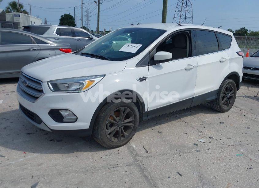 Photo 2 of 2018 Ford Escape SE (VIN 1FMCU0GD9JUD55054)