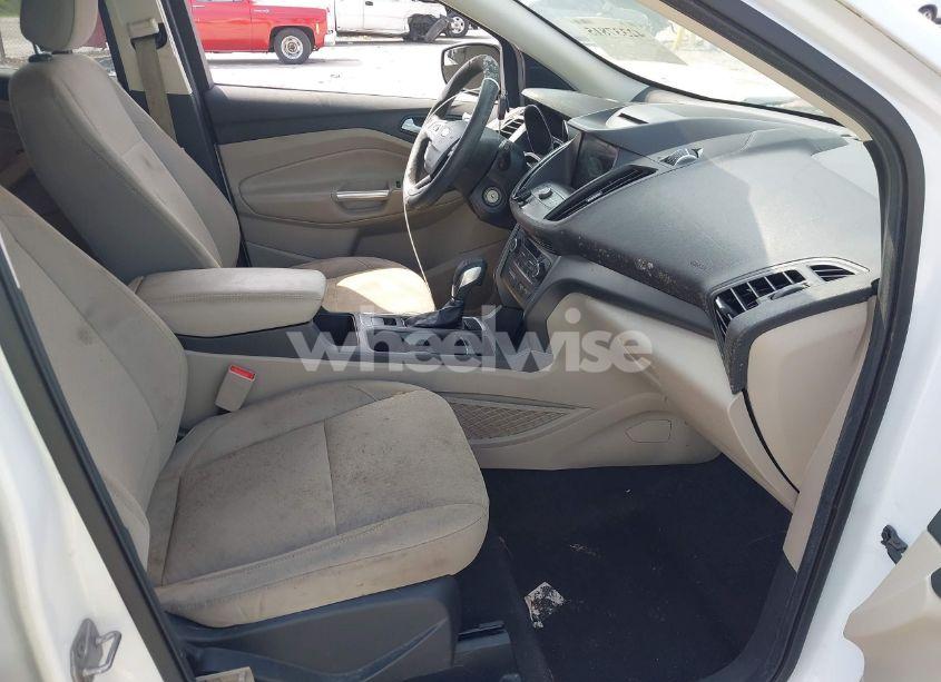 Photo 5 of 2018 Ford Escape SE (VIN 1FMCU0GD9JUD55054)