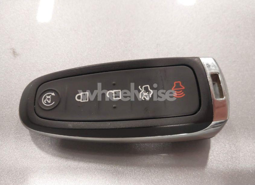 Photo 11 of 2019 Ford Escape SE (VIN 1FMCU0GD9KUB61111)