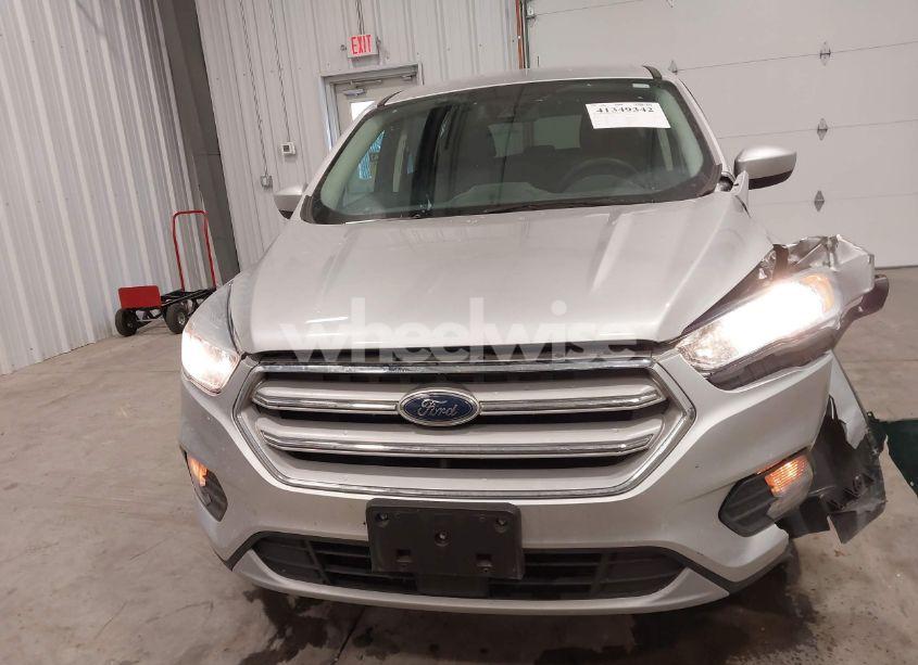 Photo 12 of 2019 Ford Escape SE (VIN 1FMCU0GD9KUB61111)