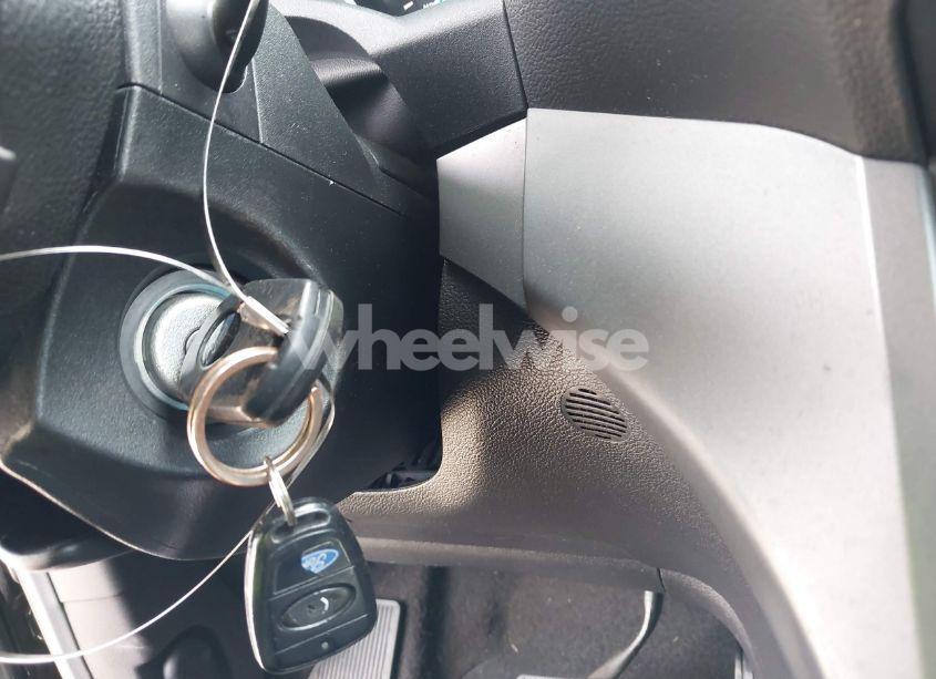 Photo 11 of 2017 Ford Escape SE (VIN 1FMCU0GDXHUA11274)