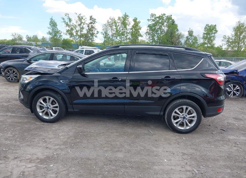 Photo 14 of 2017 Ford Escape SE (VIN 1FMCU0GDXHUA11274)