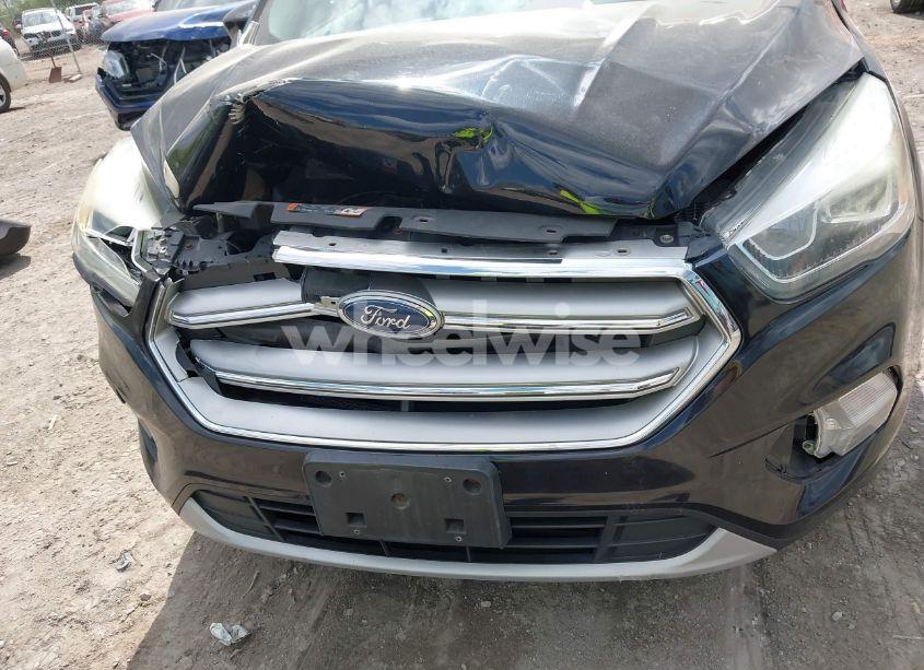 Photo 6 of 2017 Ford Escape SE (VIN 1FMCU0GDXHUA11274)