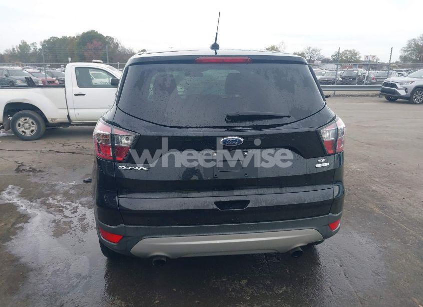 Photo 17 of 2017 Ford Escape SE (VIN 1FMCU0GDXHUA18953)